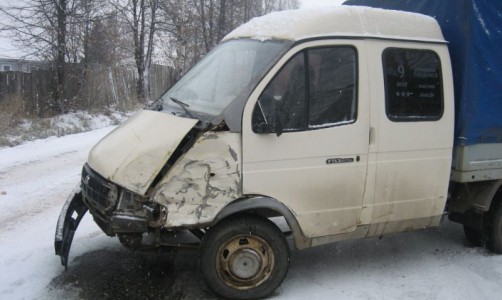 В Кировской области столкнулись две "Газели": есть пострадавшие