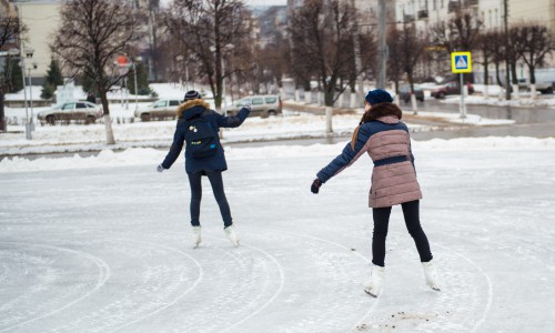 В Кирове открывают сезон массового катания на коньках