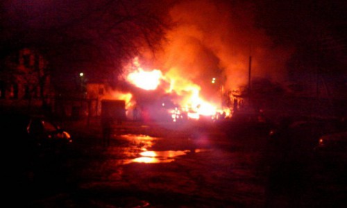 В Котельниче за одну ночь сгорели сразу 20 сараев