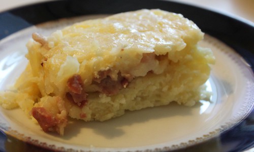 Картофельная запеканка с беконом