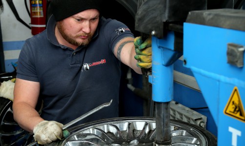 Внимание, водители! Вступил в силу закон о запрете летних шин зимой