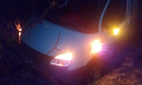 В Кировской области столкнулись и оказались в кювете сразу три автомобиля