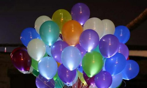 На Театралке запустят в небо светящиеся воздушные шары