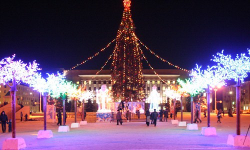 Театральную площадь на Новый год украсят в стиле  русских народных сказок