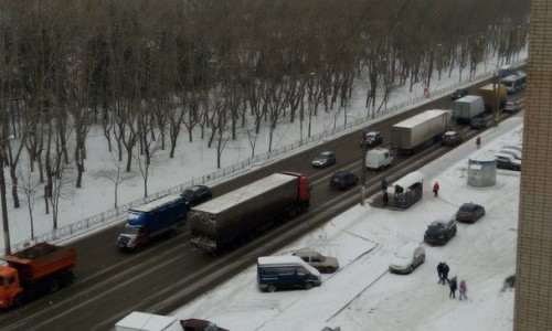 В Кирове акция протеста дальнобойщиков привела к транспортному коллапсу