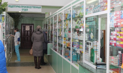 В кировской аптеке умер мужчина