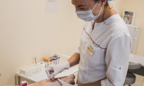 В Кирове можно бесплатно определить уровень сахара крови