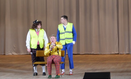 Команда КВН «Уездный город» посвятила шутки секс-шопу на Филейке и дискотеке в ДК «ОЦМ»