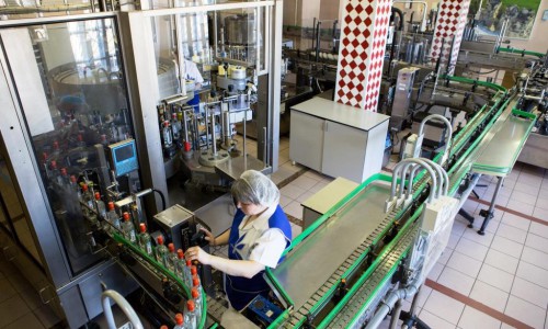 ВТБ предоставил гарантии  «Уржумскому спиртоводочному заводу»