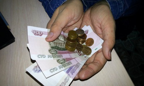 Из-за кризиса кировчанам не выплатят социальные пособия в декабре