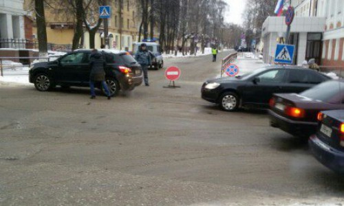 В Кирове перекрыли центральные улицы из-за приезда глав регионов ПФО