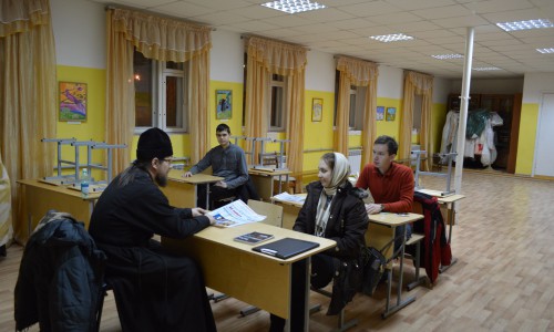 Кировчане собирают подписи против абортов