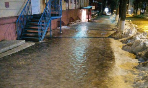 За три дня 45 кировчан пострадали от гололедицы