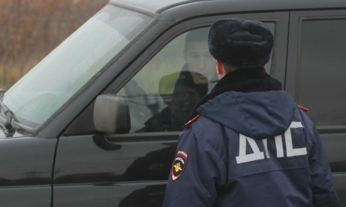 В России запретили наказывать пьяных водителей, которые ремонтировали машину или просто спали в ней