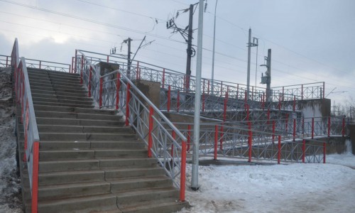 На "горбатом" переезде в Нововятске открыли пешеходный переход