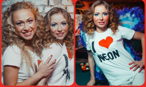 Сегодня - "Рождественские ангелы-еноты" в баре "DЕРZКИЙ ЕНОТ"