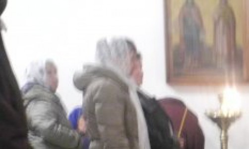 В Кирове батюшка во время службы упал в обморок