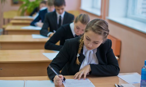 Про любовь и застывшее время: самые популярные темы в сочинениях кировских школьников