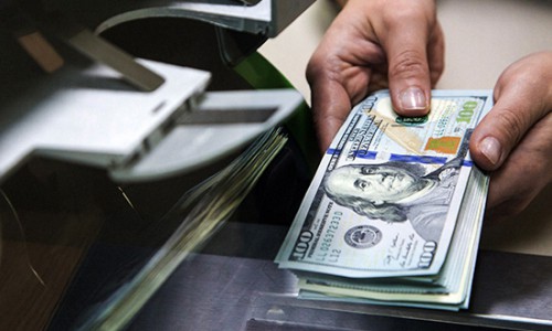 Сбербанк открывает еще 4 Центра оптовой торговли валютой