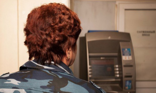 В Кирове сотрудница банка украла у клиентов более 2 миллионов рублей