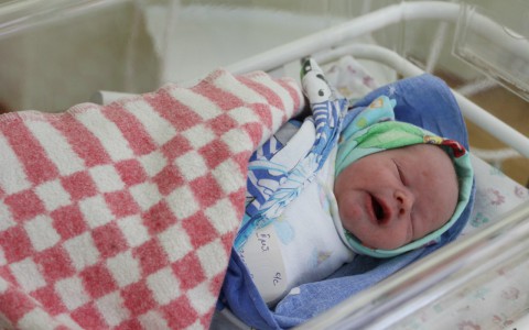 Названы самые популярные имена кировских новорожденных в 2015 году