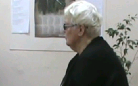 Видео: пенсионерка из Кировской области рассказала, как сын заставил ее расчленить тело женщины