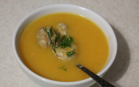 Готовим вкусно: суп-пюре с фрикадельками