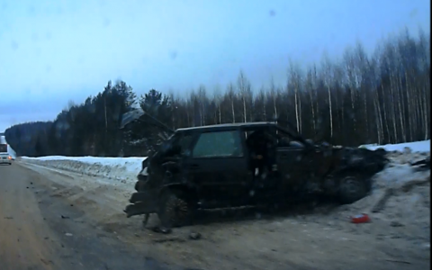 Видео: на трассе недалеко от Котельнича произошло еще одно ДТП с фурой
