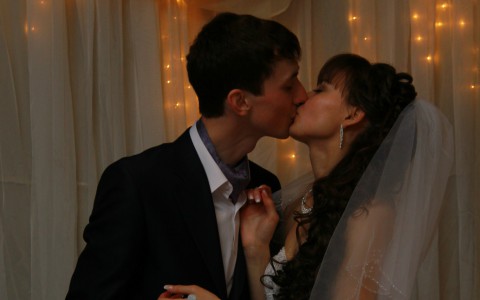 Свадьба в 2016 году: верят ли кировские влюбленные в плохие приметы високосного года?