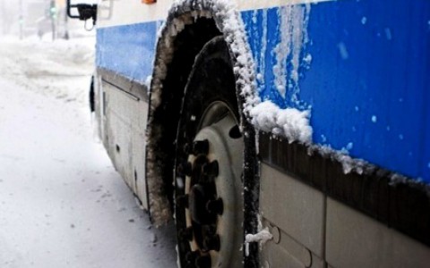 В Чувашии спасатели эвакуировали кировских школьников из сломавшегося автобуса