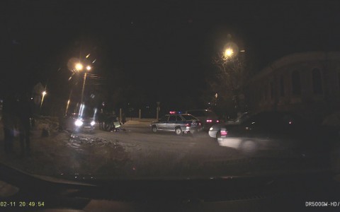 В Кирове КамАЗ наехал на пешехода: женщину госпитализировали с тяжелыми травмами