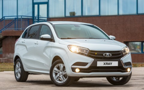 В автосалоне LADA на Пугачева, 32 стартовали продажи LADA XRAY