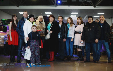 Фотоотчет: старт продаж LADA XRAY в LADA на Производственной