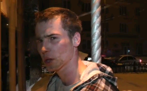 Появилось видео задержания водителя Audi, который протаранил патрульный автомобиль