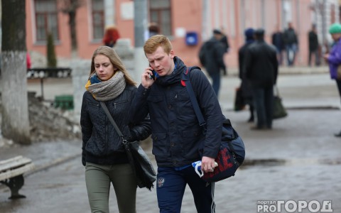 Фоторепортаж "Город в лицах": узнай себя и получи подарок