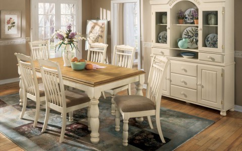 Где выгодно купить мебель из массива березы?