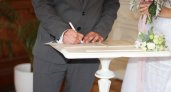 Прокуратура обнаружила фиктивный брак между котельничанкой и 60-летним азербайджанцем