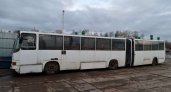 В Кирове выставили на продажу автобус-гармошку, переделанный в передвижной ночной клуб