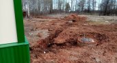 Нездоровая обстановка: жители Кировской области просят благоустроить территорию ФАПа