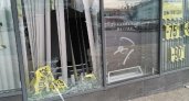 В Кирове ночью разбили витрину ювелирного магазина