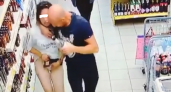 В Кирове девушка пыталась украсть коньяк, спрятав его в трусах