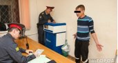 В Кировской области жестокие мать и отец регулярно "отрывались" на своей дочке 