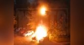 В Кировской области ранее судимый 18-летний парень умышленно сжег чужую машину