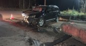 В Кирове водитель Mitsubishi не справился с управлением: есть пострадавшие