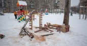 В Кирове проходят проверки детских площадок