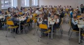 Кировские депутаты проверили качество горячего питания в школах