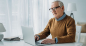 Кировские пенсионеры могут пройти бесплатное обучение в "Школе цифровых навыков" Сбера