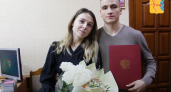 Чемпиона Европы по боксу из Кировской области поздравили с днем свадьбы