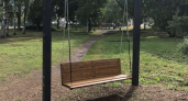 В Гагаринском парке Кирова восстановили качели
