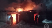 Шесть гаражей загорелись в Вятскополянском районе 